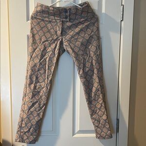 Ivonne Petite - beautiful Floral Patterned Pants